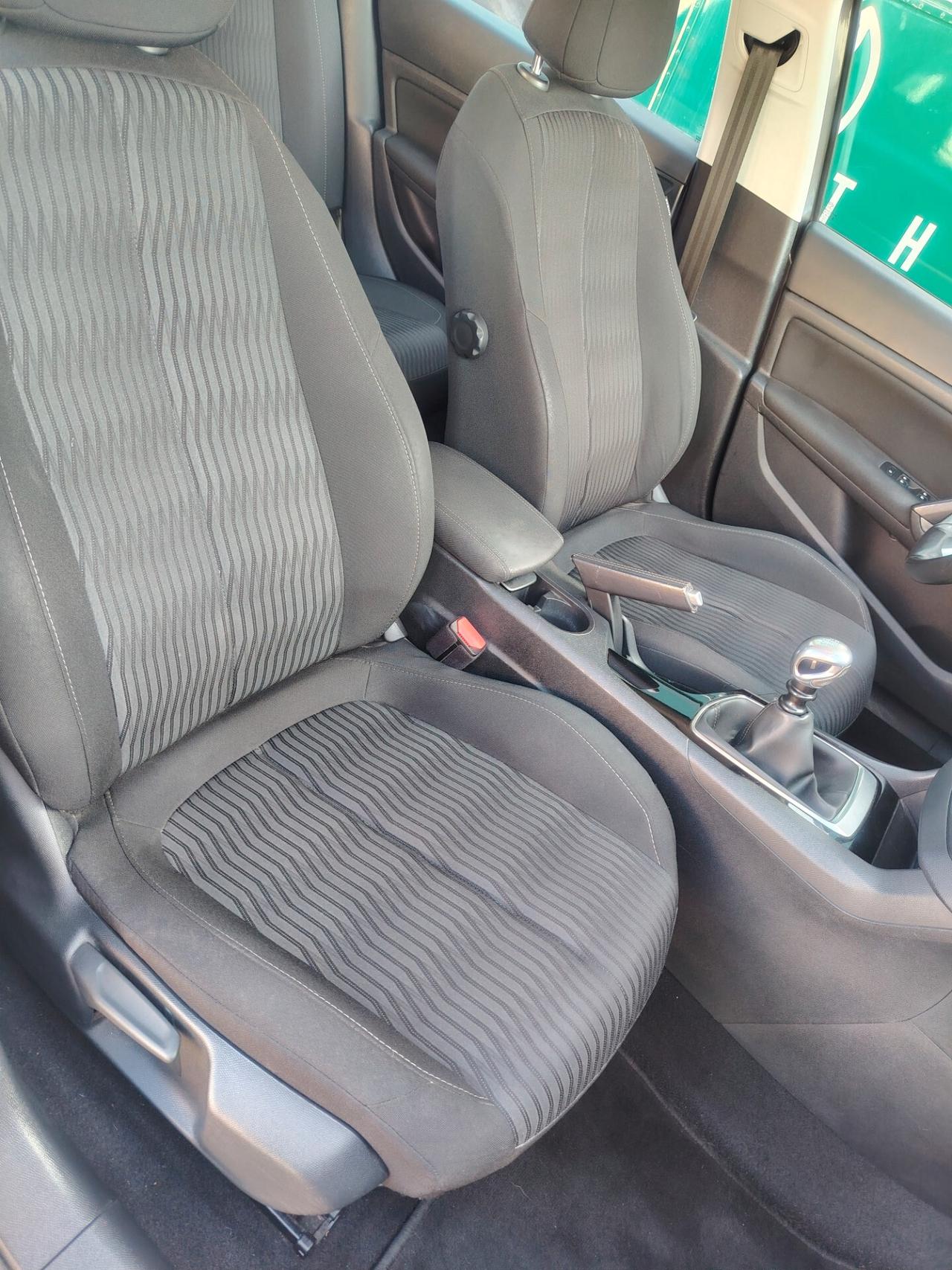 Peugeot 308 BlueHDi 120 S&S SW Business