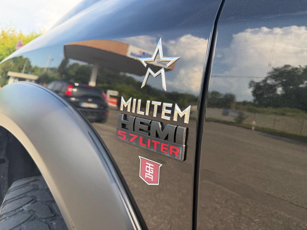 Dodge RAM MILITEM 5.7 HEMI V8 *TETTO APRIBI #11516