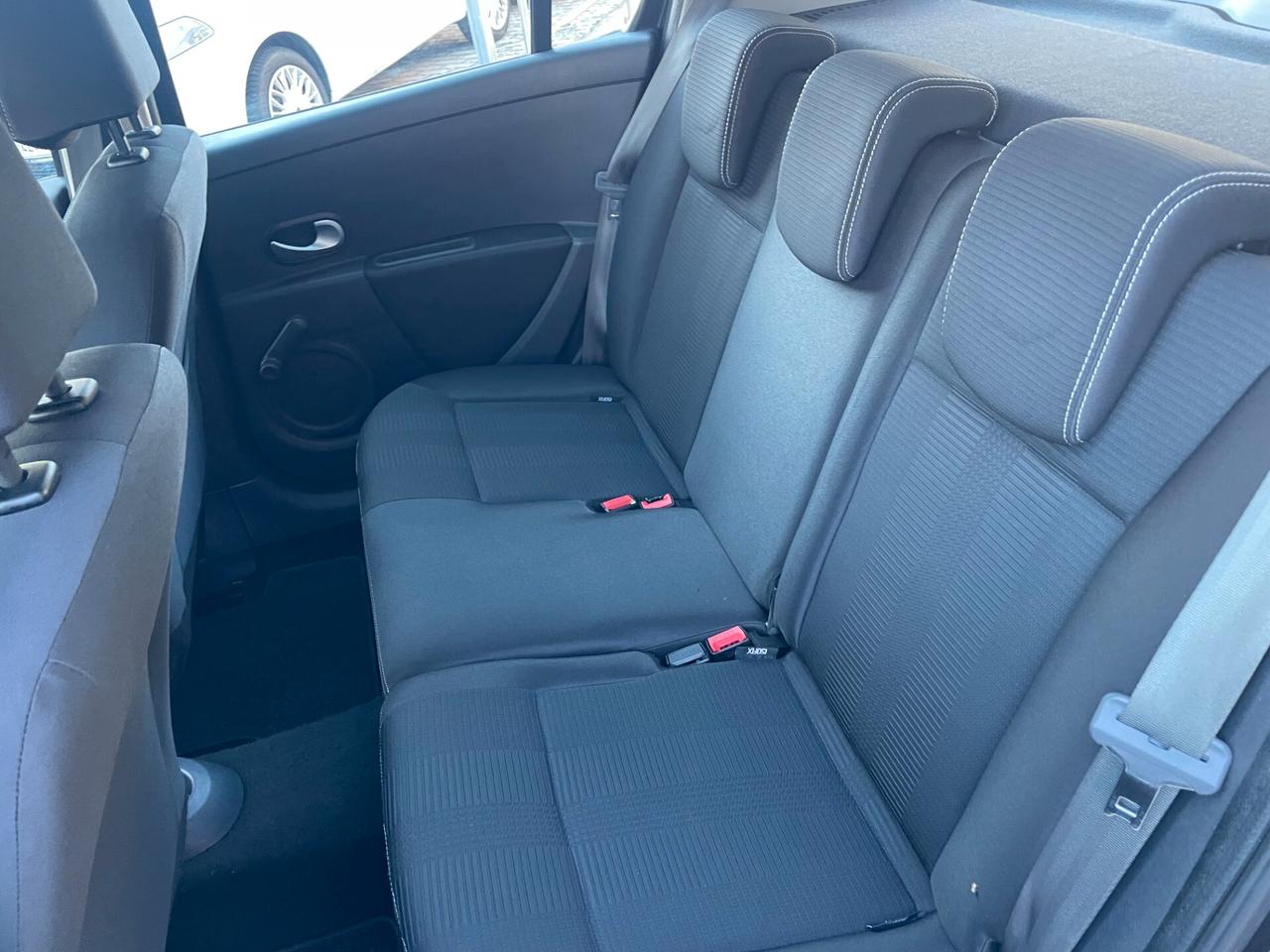 Renault Clio 1.2 16V 5 porte 20th Anniversario NEOPATENTATI