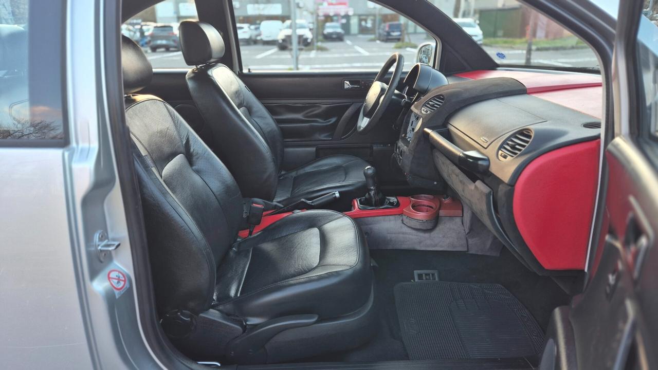 Volkswagen New Beetle 1.6