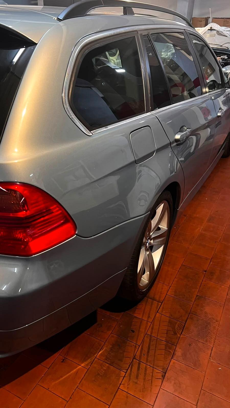 Bmw 330 330d cat Touring Attiva