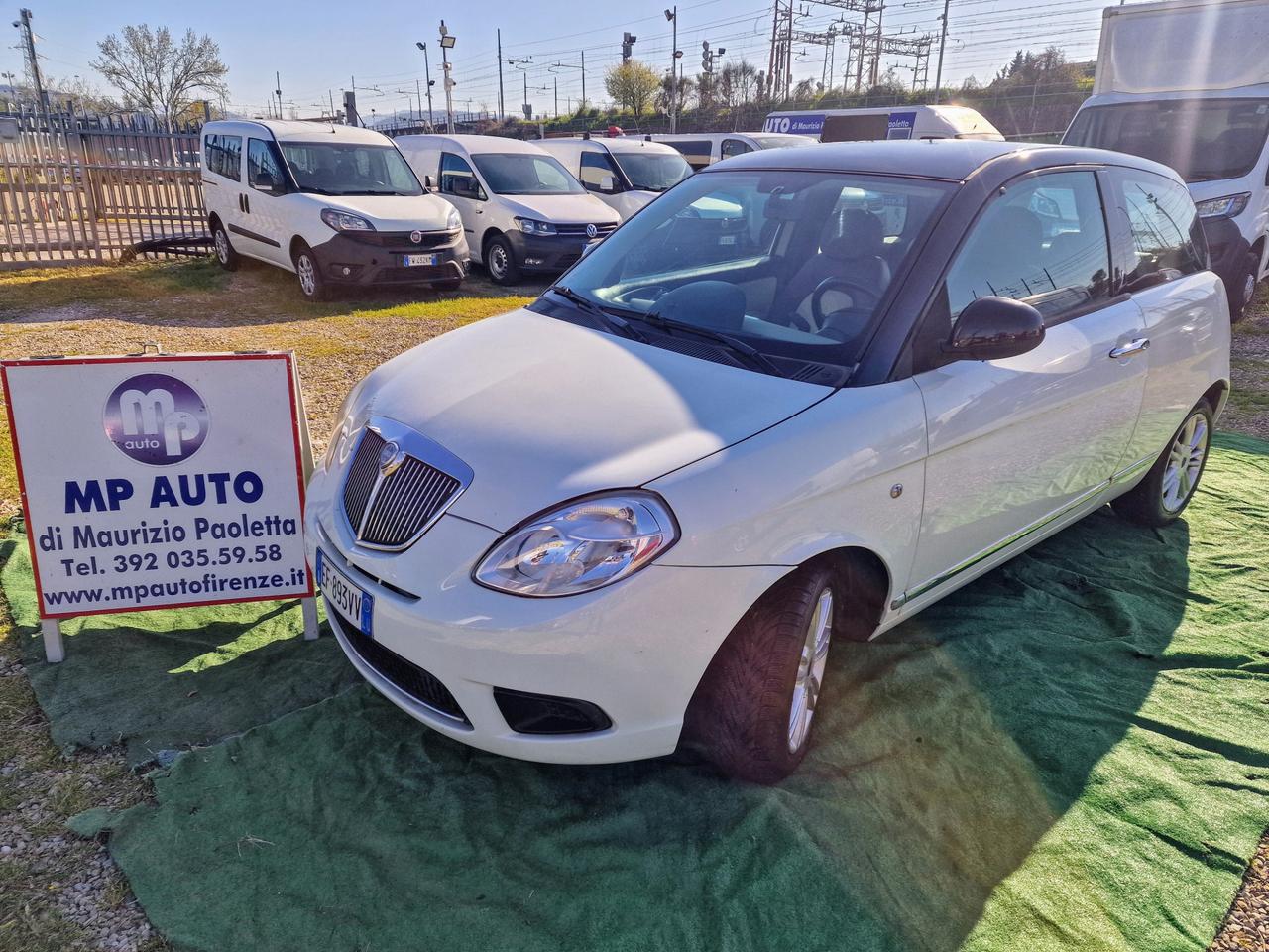 Lancia Ypsilon 1.2 3P BI-COLOR(X NEOPATENTATI)