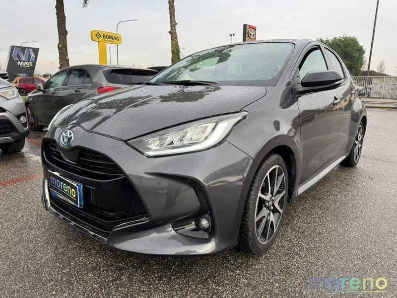 Toyota Yaris 1.5h Lounge