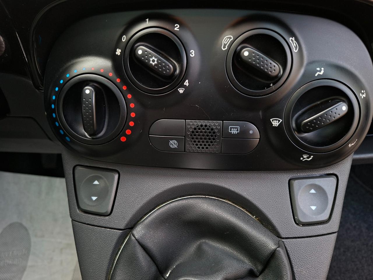 Fiat 500 1.3 MJT Lounge *NEOPATENTATI*