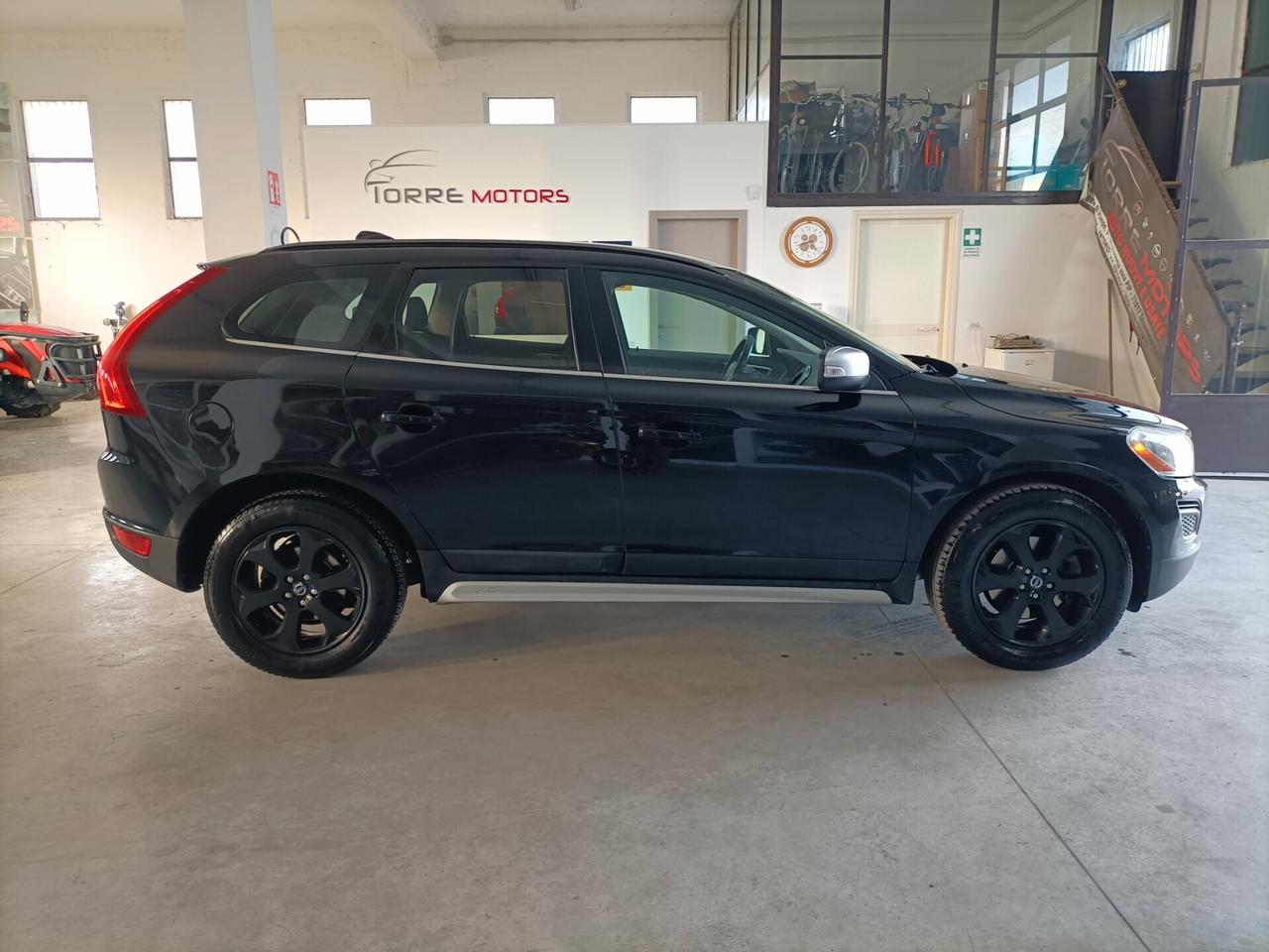 Volvo XC 60 D4 AWD CV 163 Geartronic Summum 06/2012