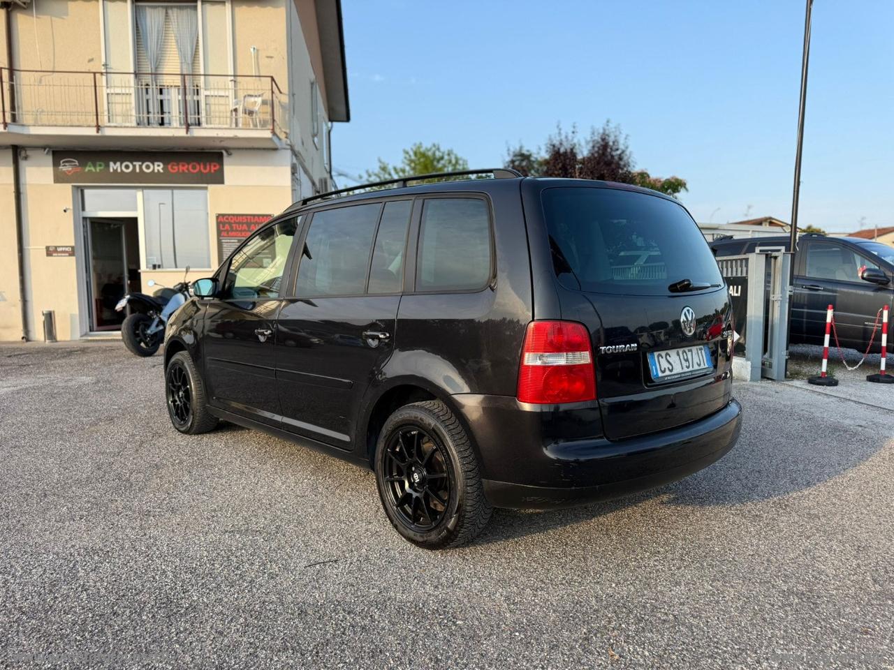 VOLKSWAGEN Touran 2.0 VAN TDI COMFORTLINE