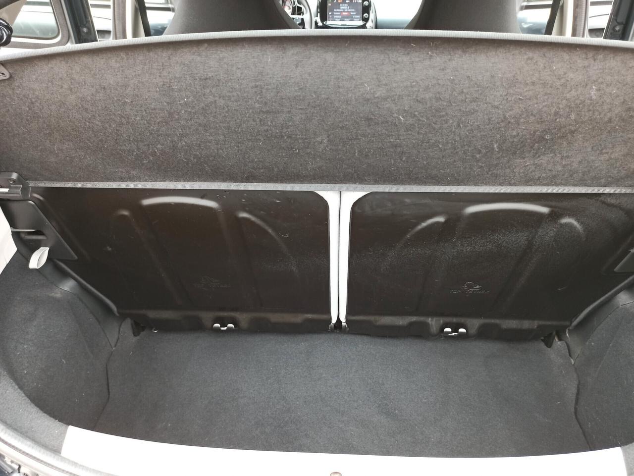 Toyota Aygo 1.0 VVT-i 69 CV 5 porte x-wave