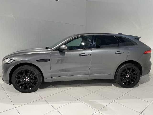 Jaguar F-PACE AWD PORTFOLIO IVA ESPOSTA - SOLO OPERATORI DEL SETTORE