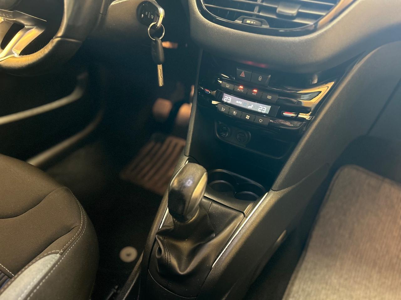 Peugeot 208 1.2 VTi 82 CV 5 porte Active