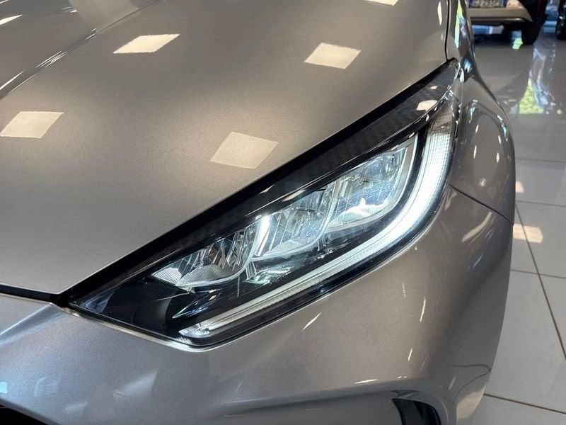 Toyota Yaris Hybrid Trend MY22
