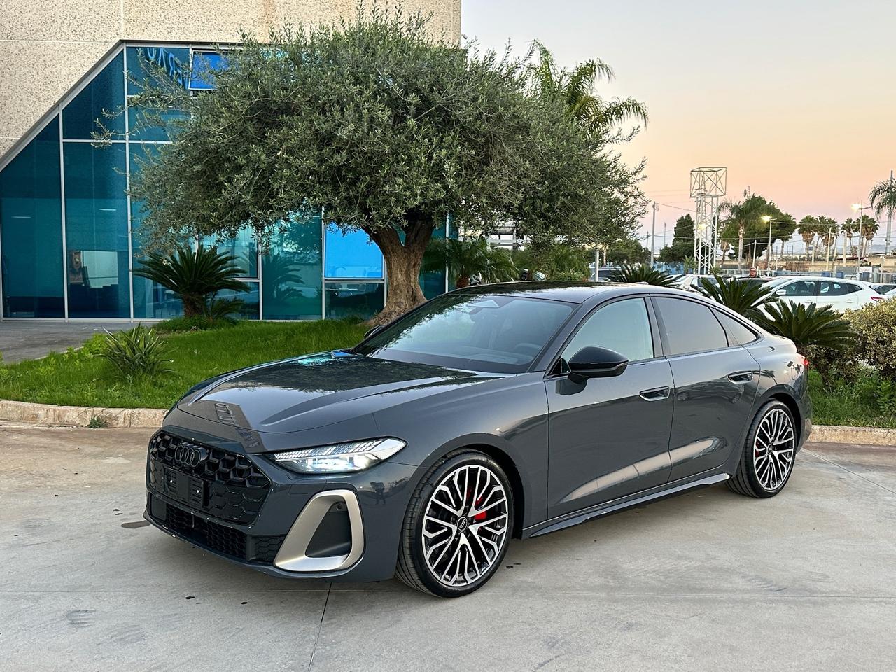 Audi A5 Sline quattro possibilità noleggio no scoring