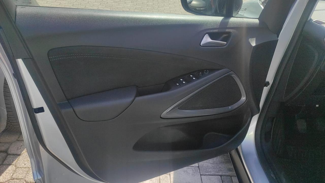 Opel Crossland ULTIMATE