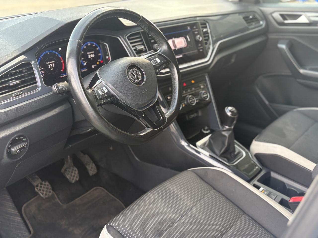 Volkswagen T-Roc 1.6 110CV GARANZIA PERFETTA