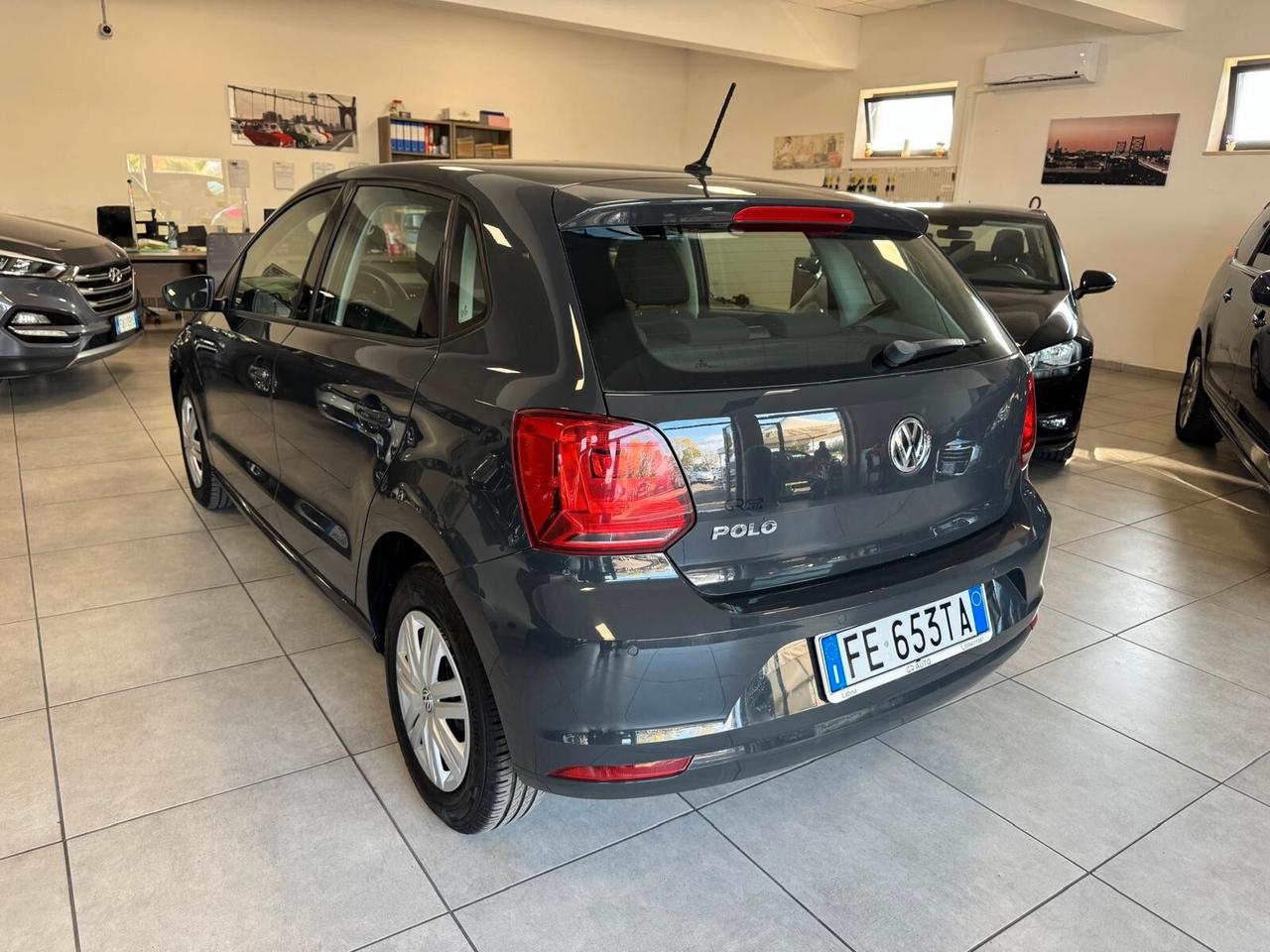 Volkswagen Polo 1.0 MPI BENZ 60CV 5P TRENDLINE 2016