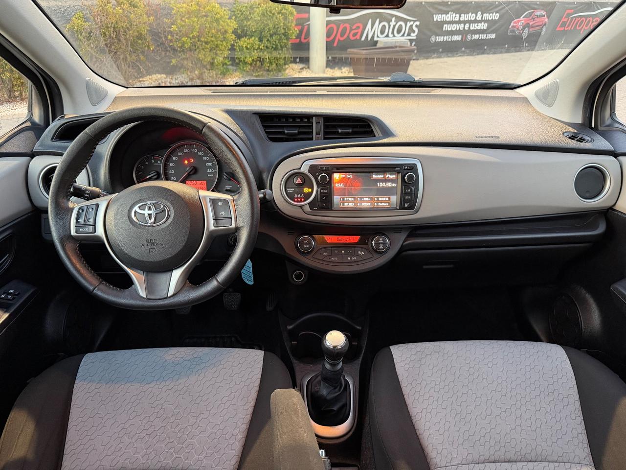 Toyota Yaris 1.4 D-4D 5 porte Lounge