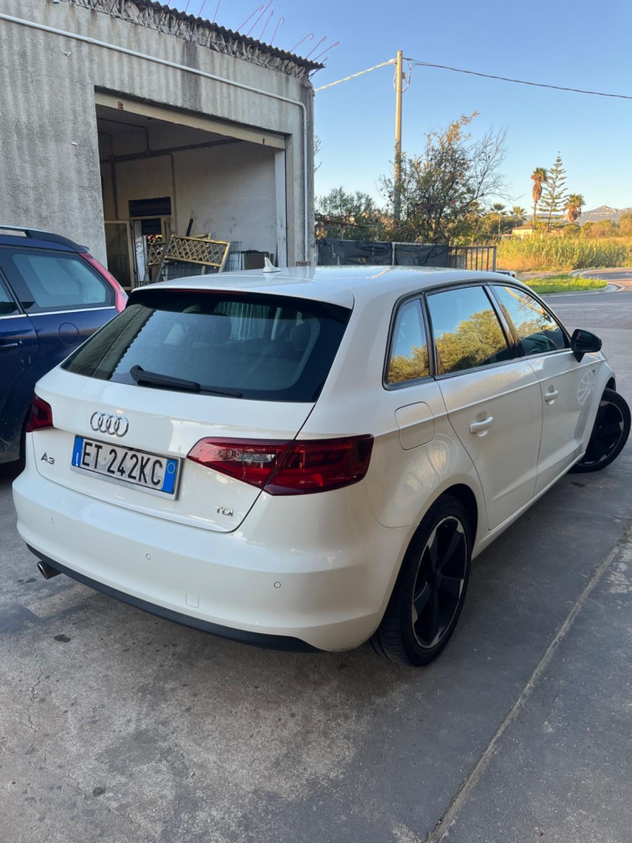 Audi A3 1.6 TDI S tronic Ambition