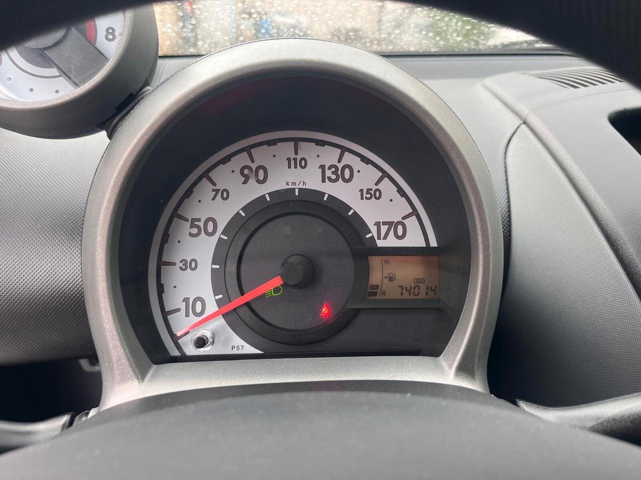 Peugeot 107 1.0 68CV 5p. Allure 70.000KM