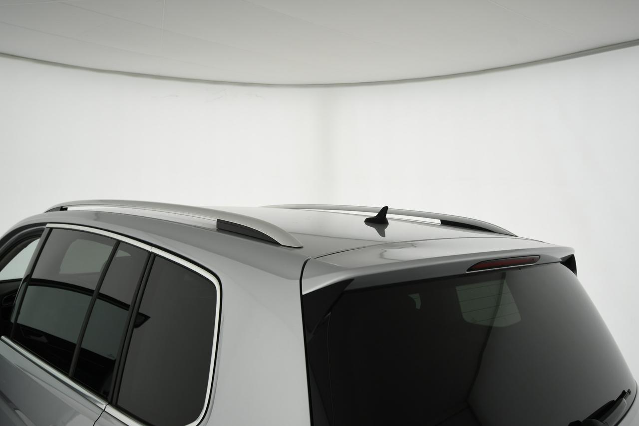 VOLKSWAGEN Touran 1.6 tdi Highline 115cv dsg ACC+ALCANTARA+C17"