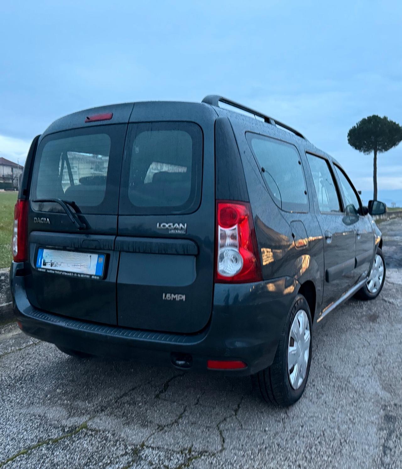 Dacia Logan MCV 1.6 GPL 7 Posti Lauretane