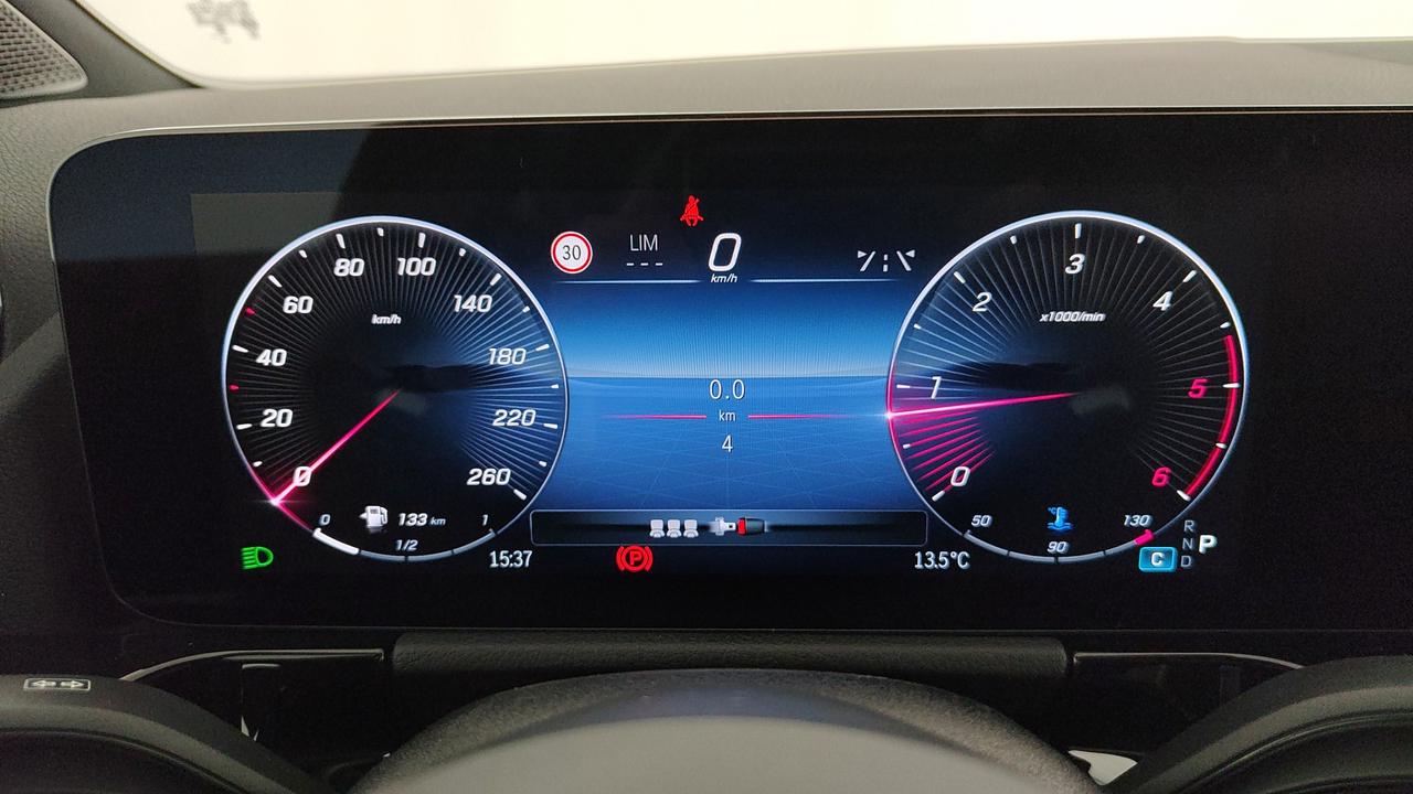 Mercedes-Benz GLA 200 d automatic