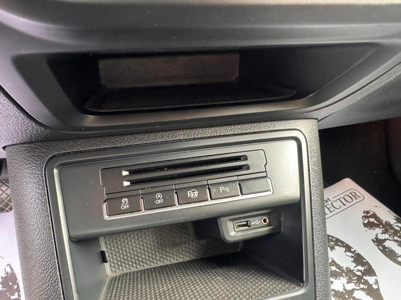 Volkswagen Tiguan 2.0 TDI 110 CV Sport & Style BlueMotion Technology E6