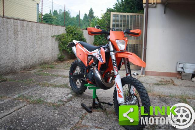 KTM EXC 300 TPI PROTEZIONI IN CARBONIO!