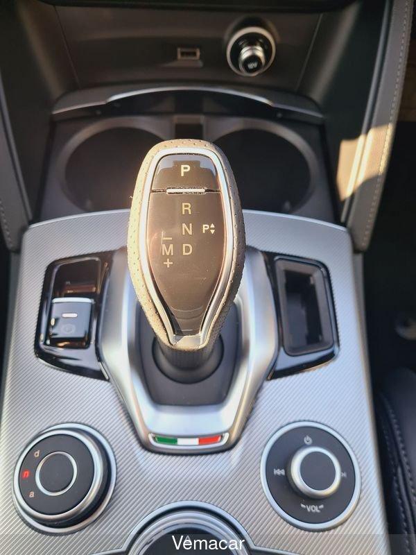 Alfa Romeo Stelvio 2.2 Tds 210 CV AT8 Q4 Veloce, iva esposta