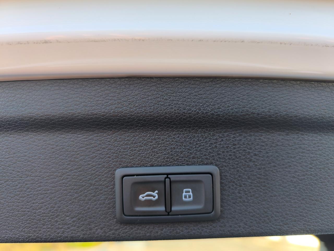 AUDI Q3 SPORTBACK S-LINE INTERNO ESTERNO 2.0 TDI 150cv 07/2