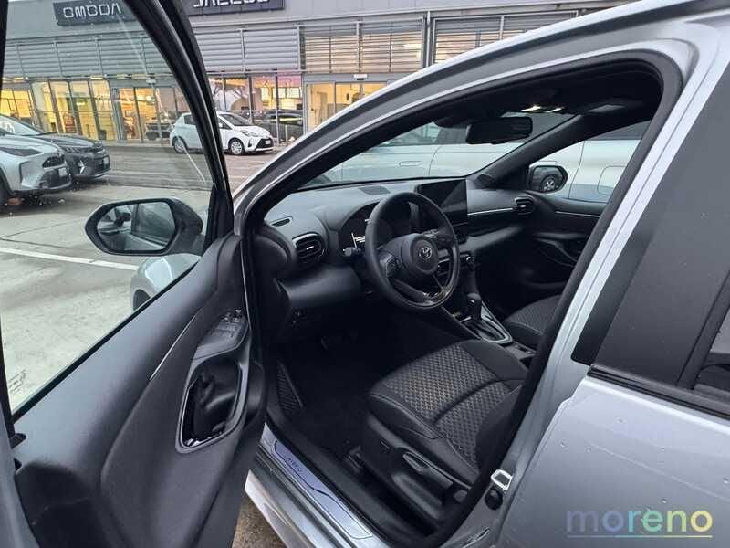 Toyota Yaris 1.5h 130 Lounge