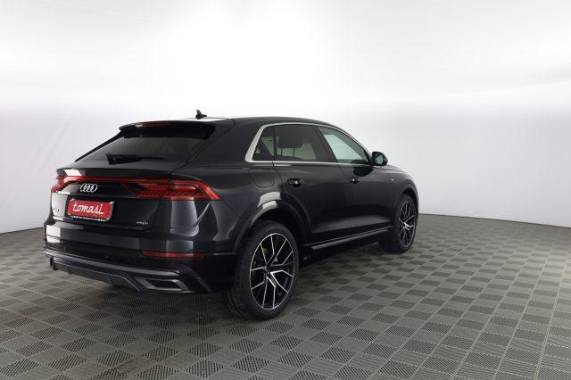 AUDI Q8 Q8 45 TDI quattro tiptronic