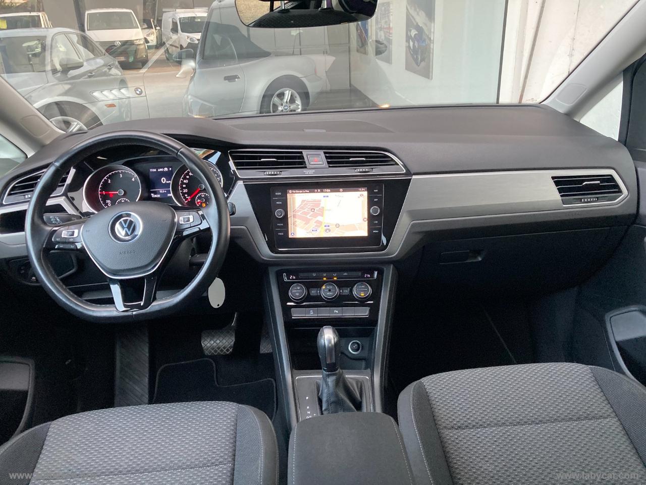 VOLKSWAGEN Touran 2.0 TDI 150 CV DSG Business BMT