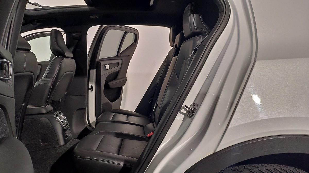 VOLVO Xc40 T4 Recharge Plug-In Hybrid R-Design