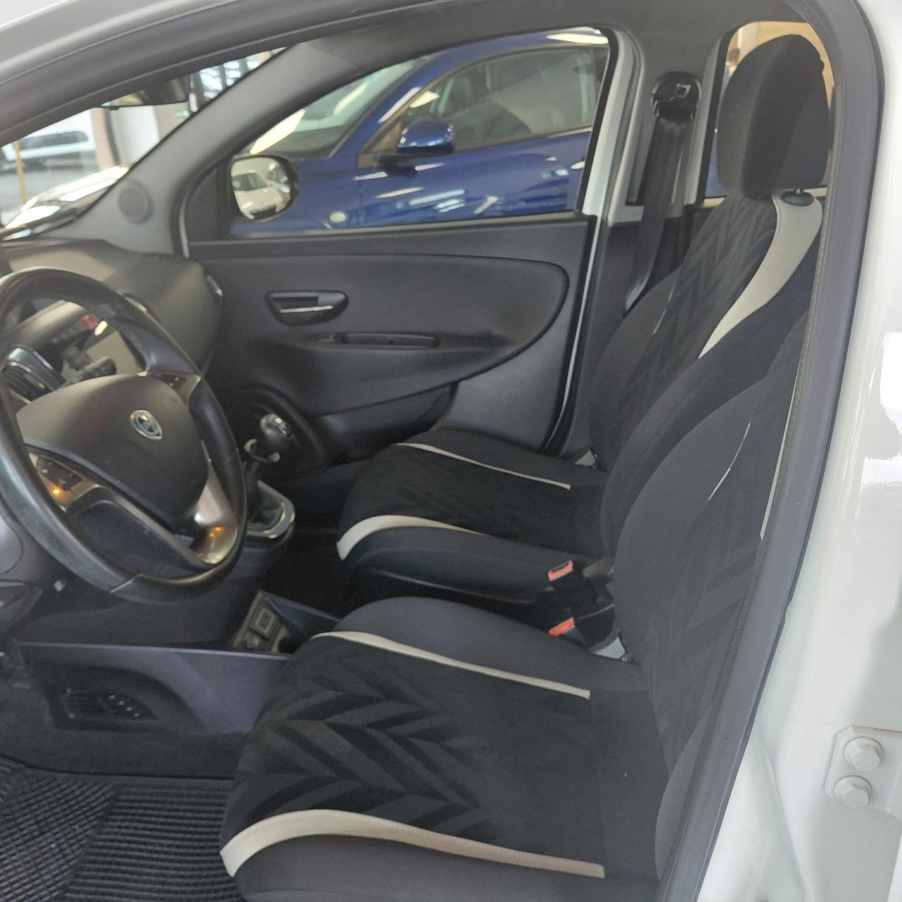 LANCIA YPSILON ANNO 2016 BZ GPL ADATTA NEOPATENTATI KM 149 MILA