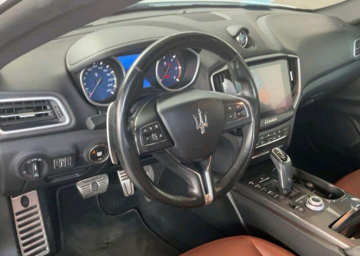 MASERATI - Ghibli 3.0 V6 ds Granlusso 275cv auto my19 IVA COMPRESA