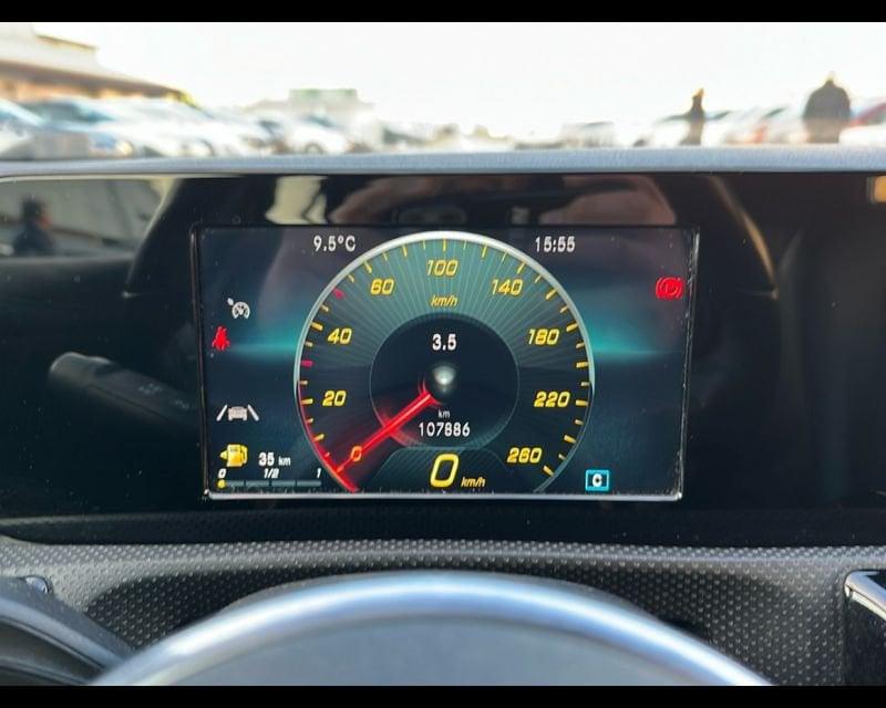 Mercedes-Benz Classe A A 180 d Sport