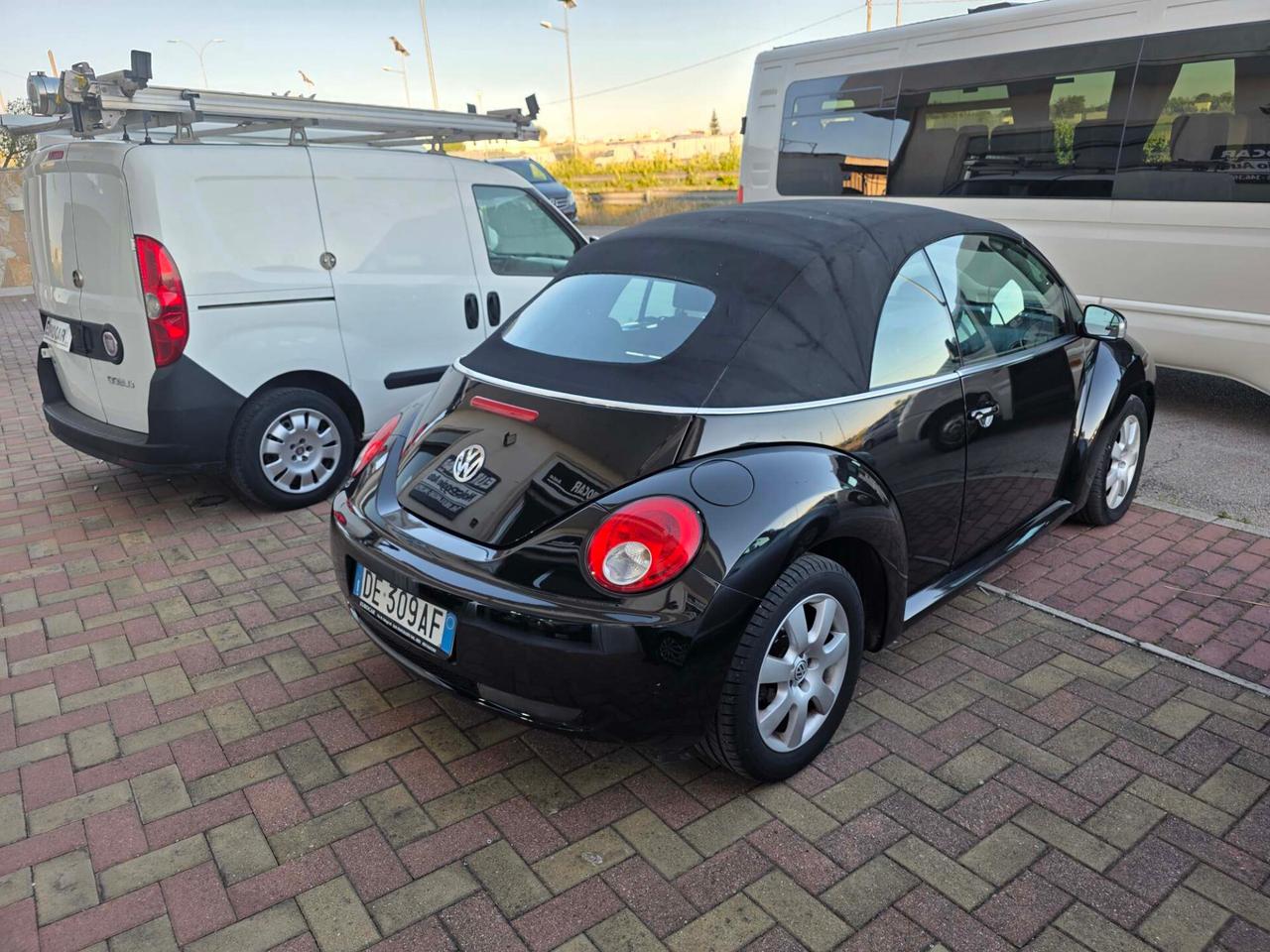 Volkswagen New Beetle 1.9 TDI 105CV Cabrio