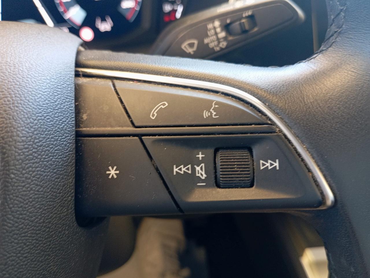 Audi Q3 35 TDI S tronic Business