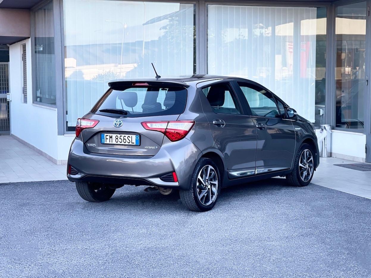 Toyota Yaris 1.5 Hybrid 73CV E6 Automatica Style - 2017