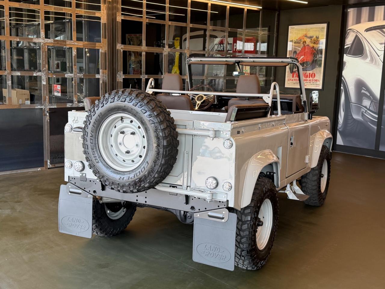 Land Rover Defender 90 2.5 td Soft Top 19J