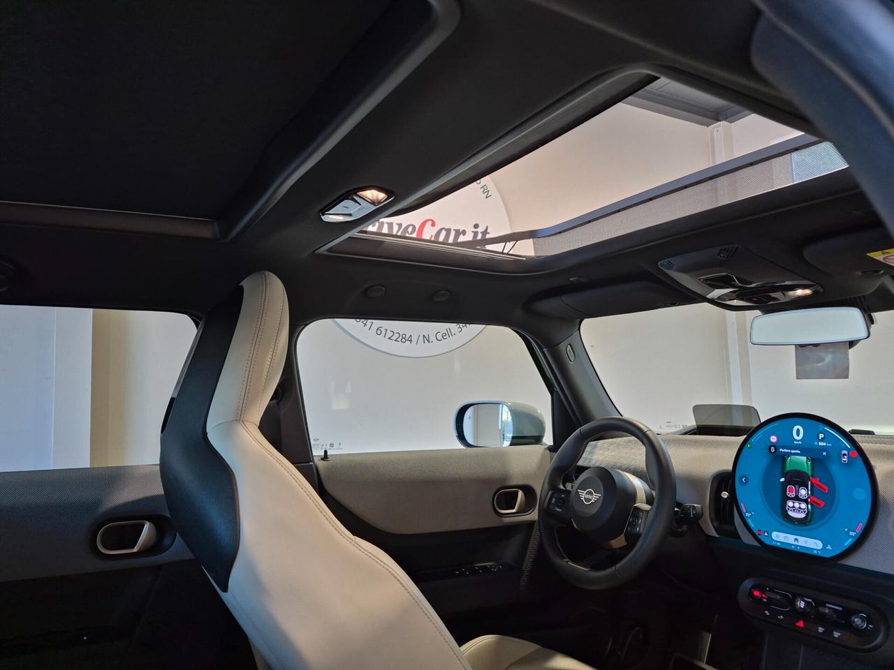 MINI Cooper C STEPTRONIC TETTO PELLE LED NAVI CARPLAY RETROCAM. HEAD UP DISPLAY WIRELESS VOLANTE RISCALDABILE JCW
