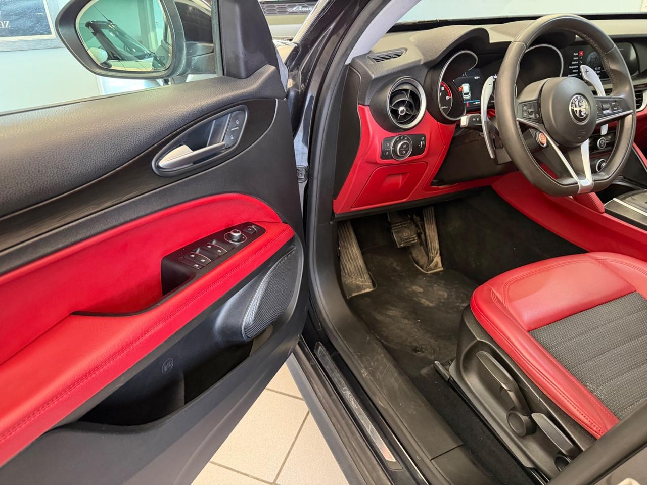 Alfa Romeo Stelvio 2.2 Turbodiesel 150 CV AT8 RWD Super