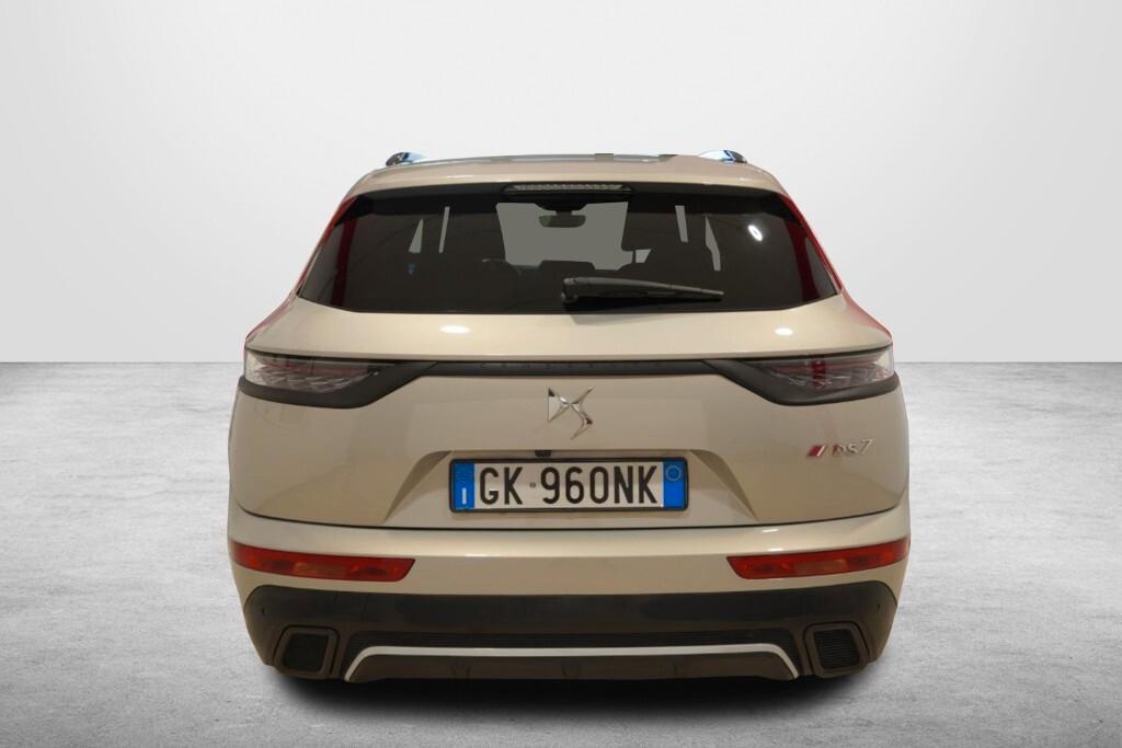 DS 7 CROSSBACK 1.5 BLUEHDI 130CV AUT. PERFORMANCE LINE+ ( FARI LED - COCKPIT - PELLE - CRUISE - NAVI - MIRROR - PDC - TELECAMERA POST. - CERCHI 19 )