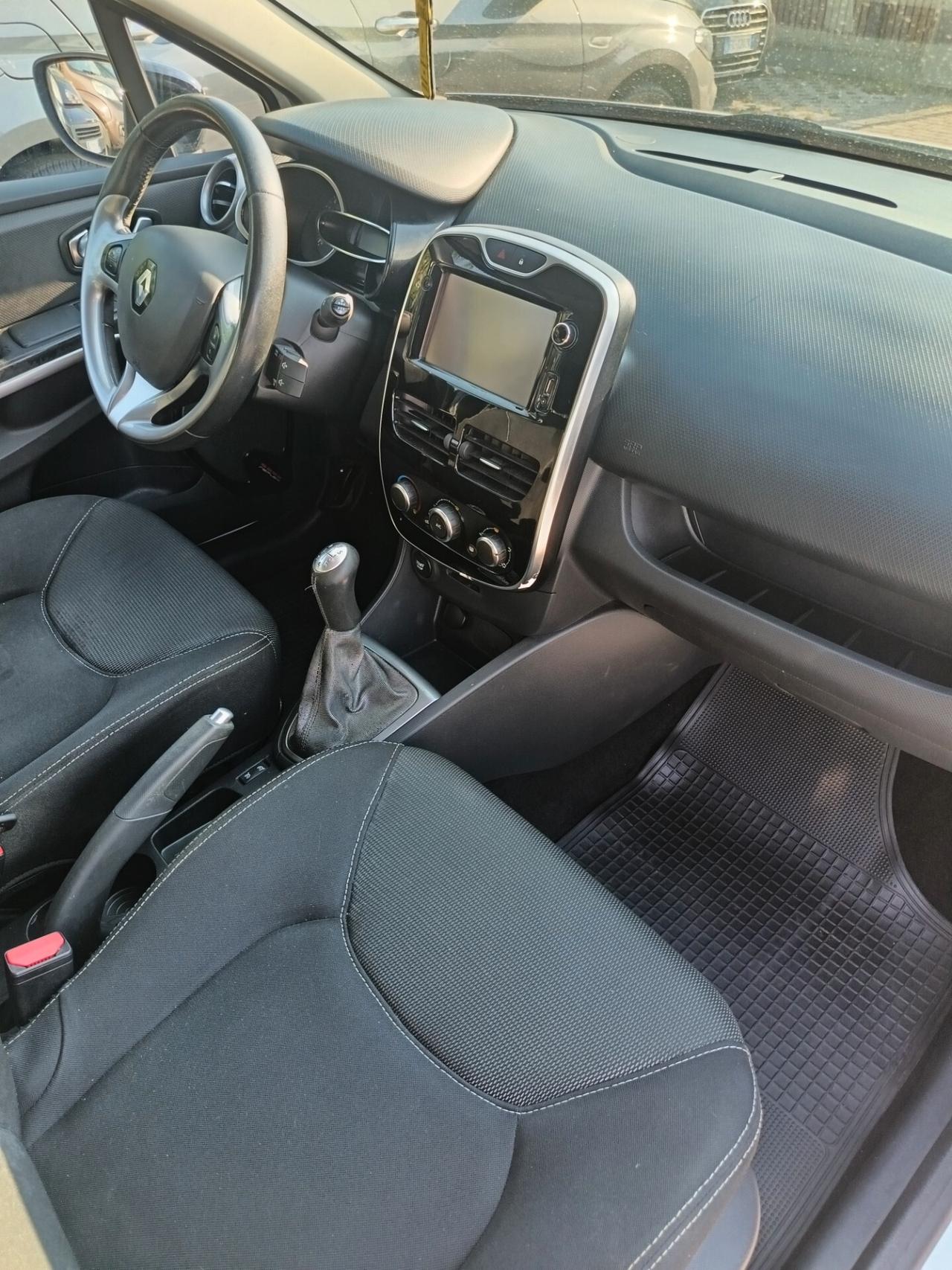 Renault Clio Sporter 0.9 TCe 12V 90CV Costume National"FINO AL 15/08 P.P. INCUSO"