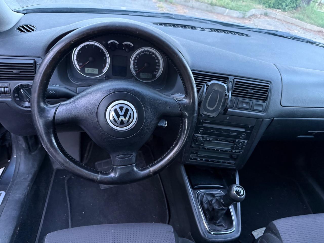 Volkswagen Golf 1.6 16V cat 5 porte Highline