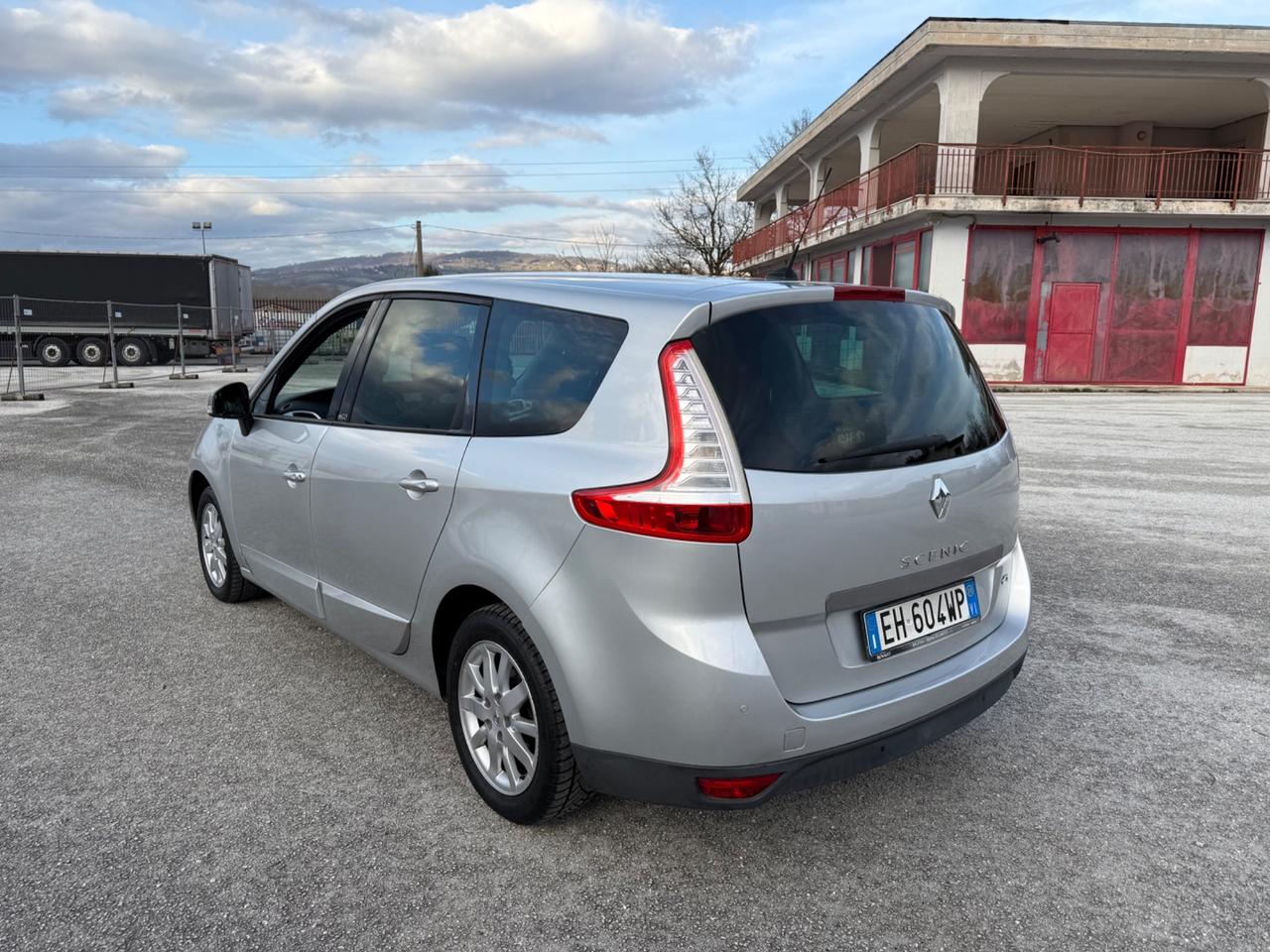 Renault Scenic Scénic 1.9 dCi 130CV Luxe