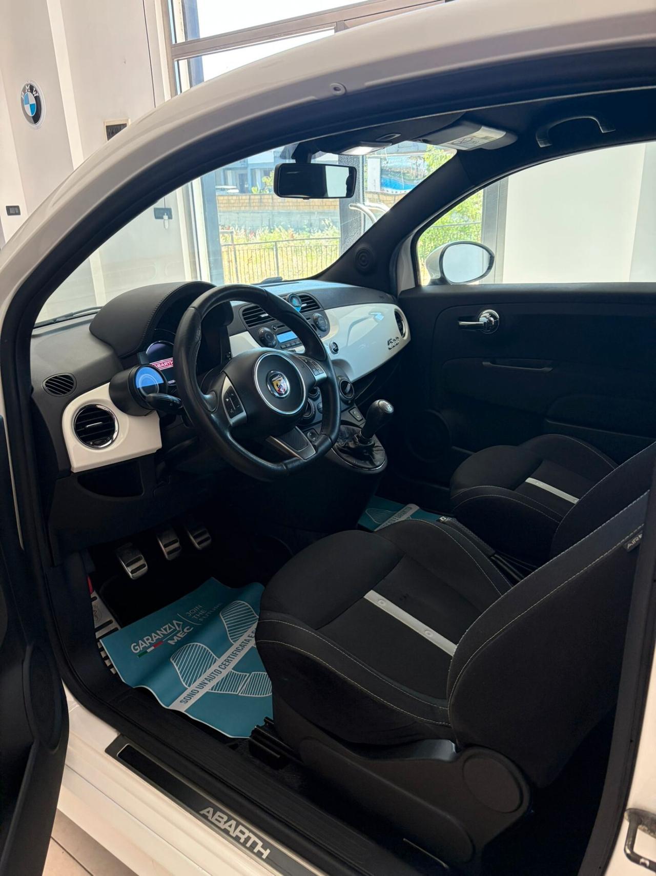 Abarth 595 1.4 Turbo T-Jet 140 CV