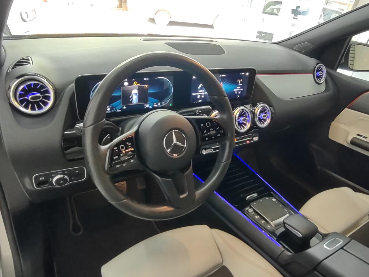 Mercedes-benz B 180 B 180 d Automatic Premium