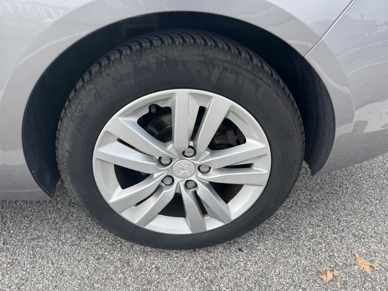 Peugeot 308 SW Active 1.6 HDi Diesel 92CV Manuale