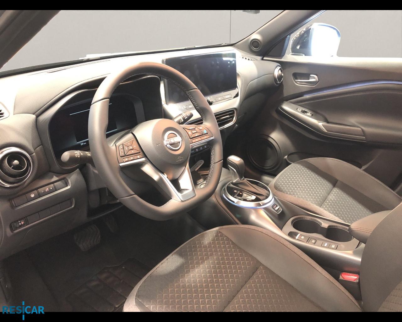 NISSAN JUKE N-CONNECTA AMT