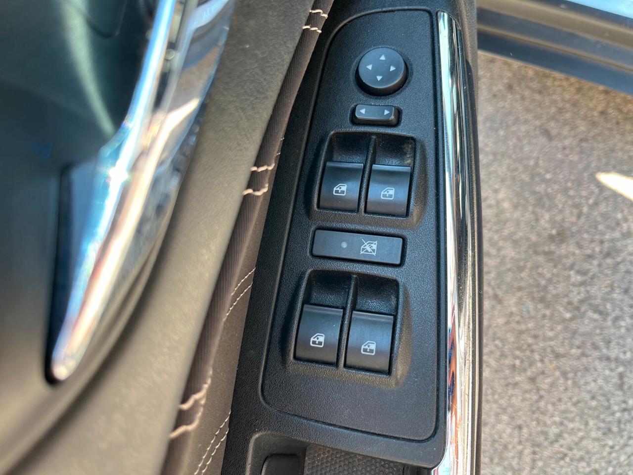 Lancia Delta 1.6 MJT DPF Oro